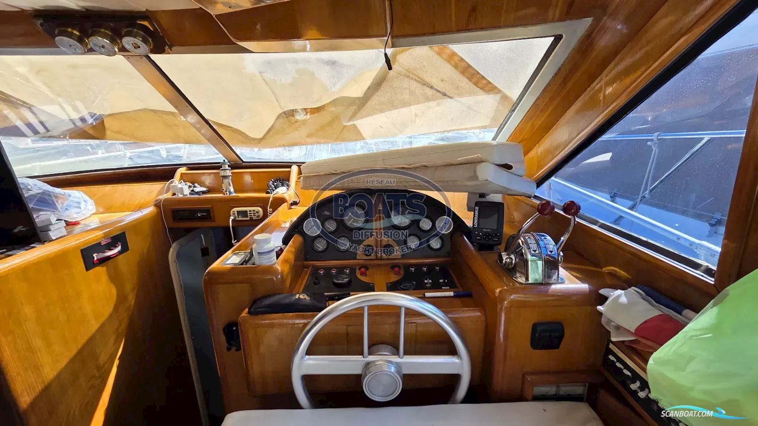 Piantoni 35 Hurricane Fly