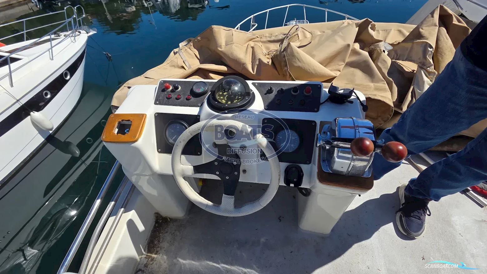 Piantoni 35 Hurricane Fly