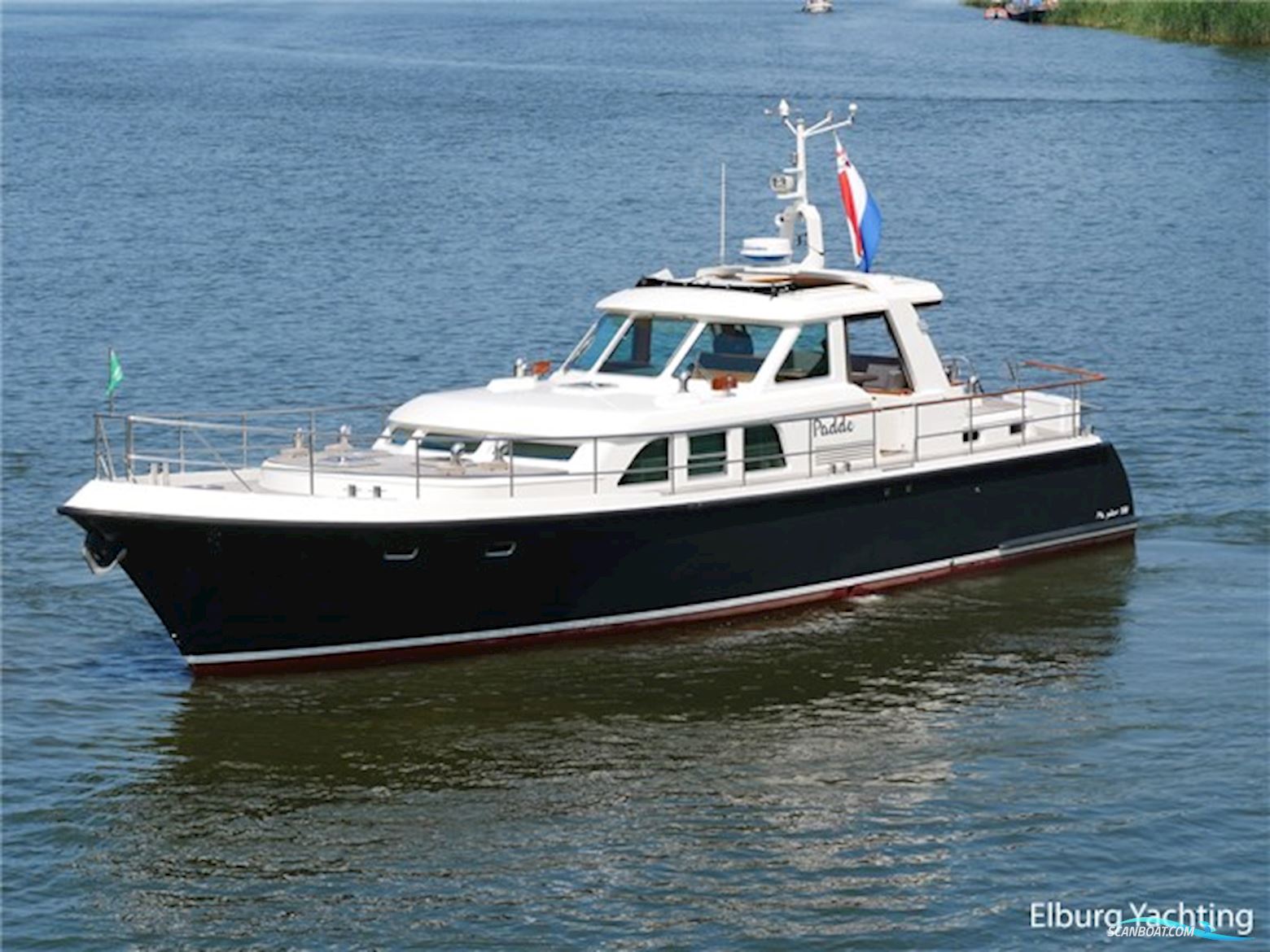 Pieter Beeldsnijder 58 - Open Pilothouse 