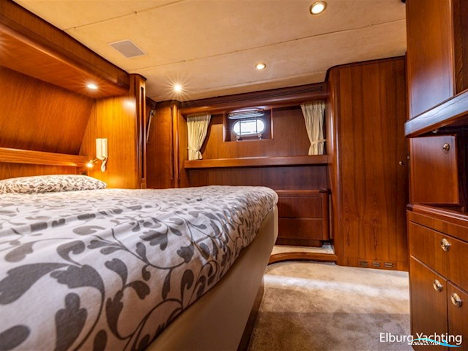 Pieter Beeldsnijder 60 - Explorer Yacht 