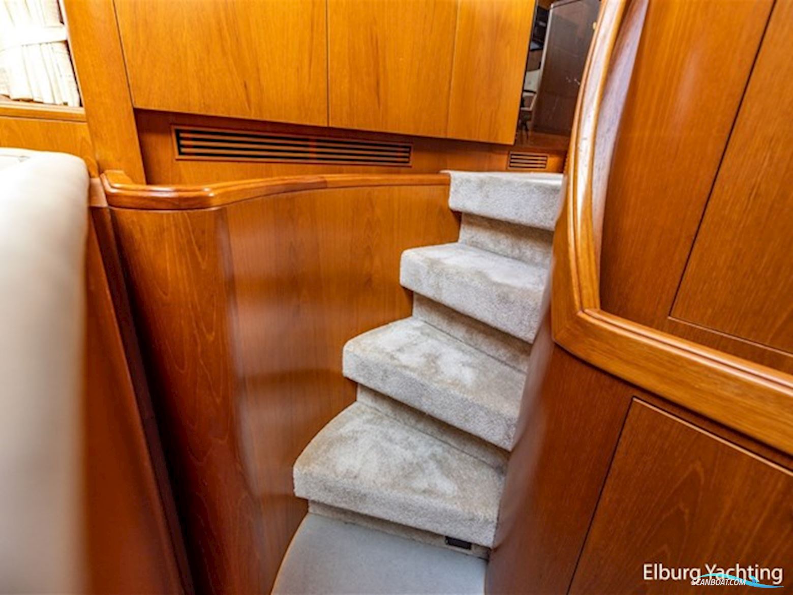 Pieter Beeldsnijder 60 - Explorer Yacht 