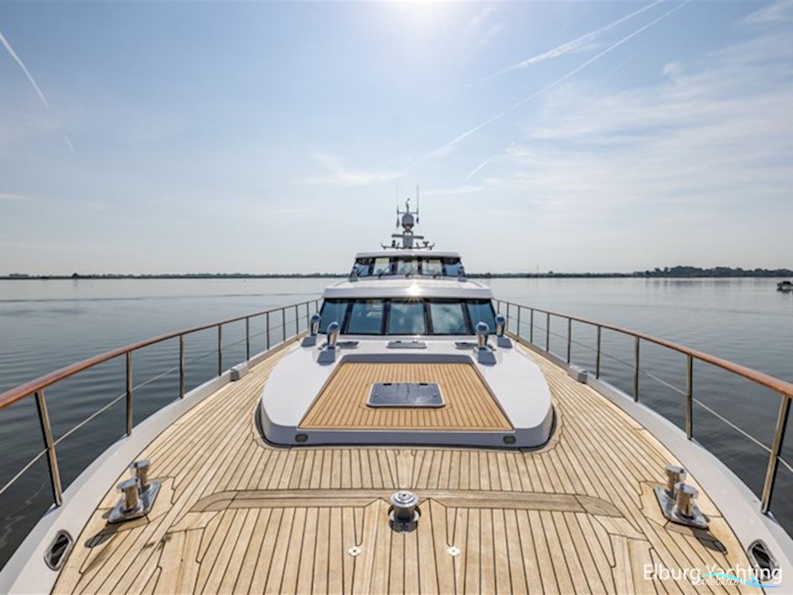 Pieter Beeldsnijder 60 - Explorer Yacht 