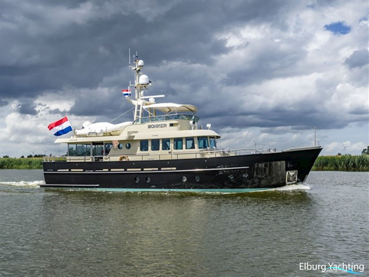 Pieter Beeldsnijder 66 - MY Bonker Motorboot 2008, Niederlande