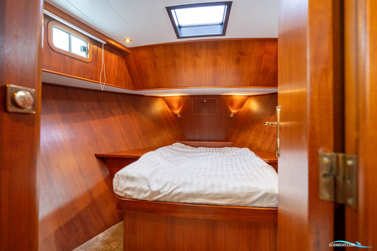 Pieter Beeldsnijder Spiegelkotter 15.00 VS