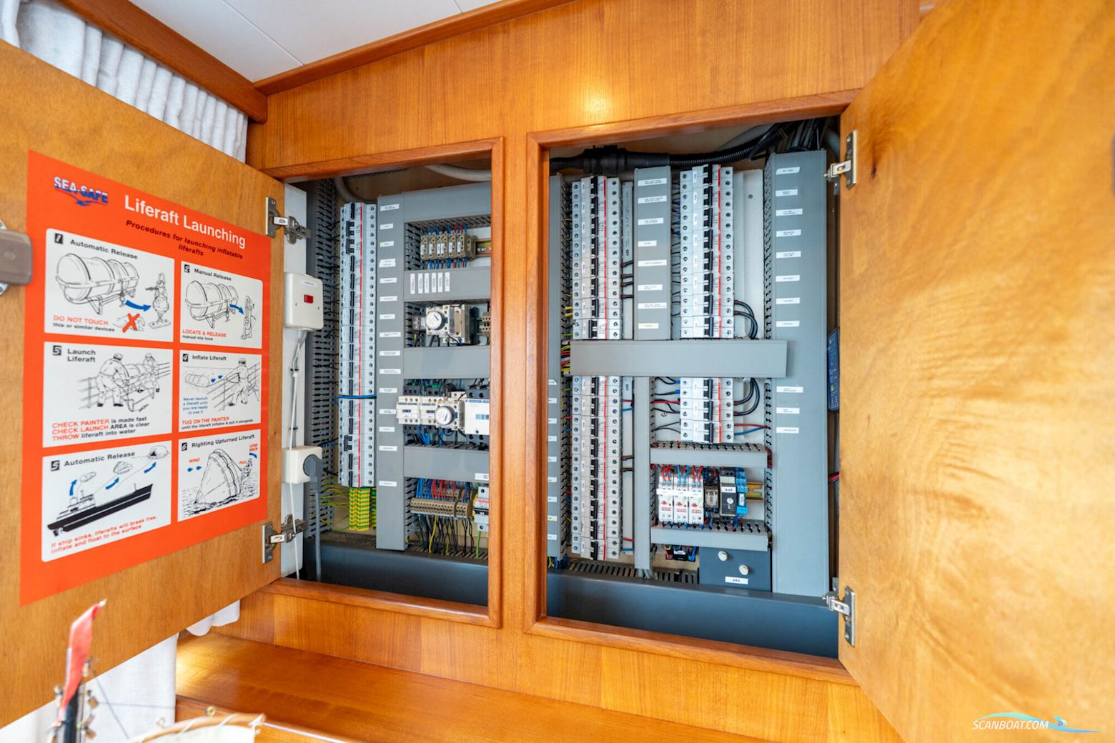 Pieter Beeldsnijder Spiegelkotter 15.00 VS