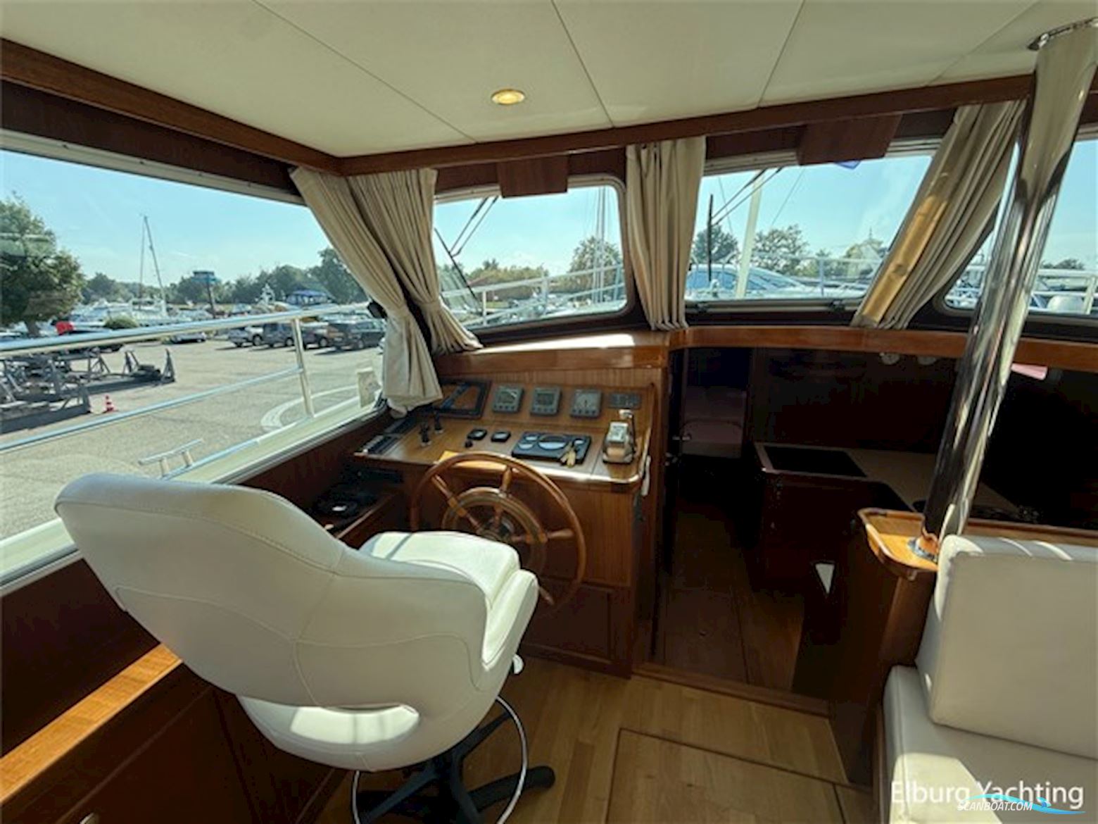 Pikmeerkruiser 12.50 Exclusive Flybridge 