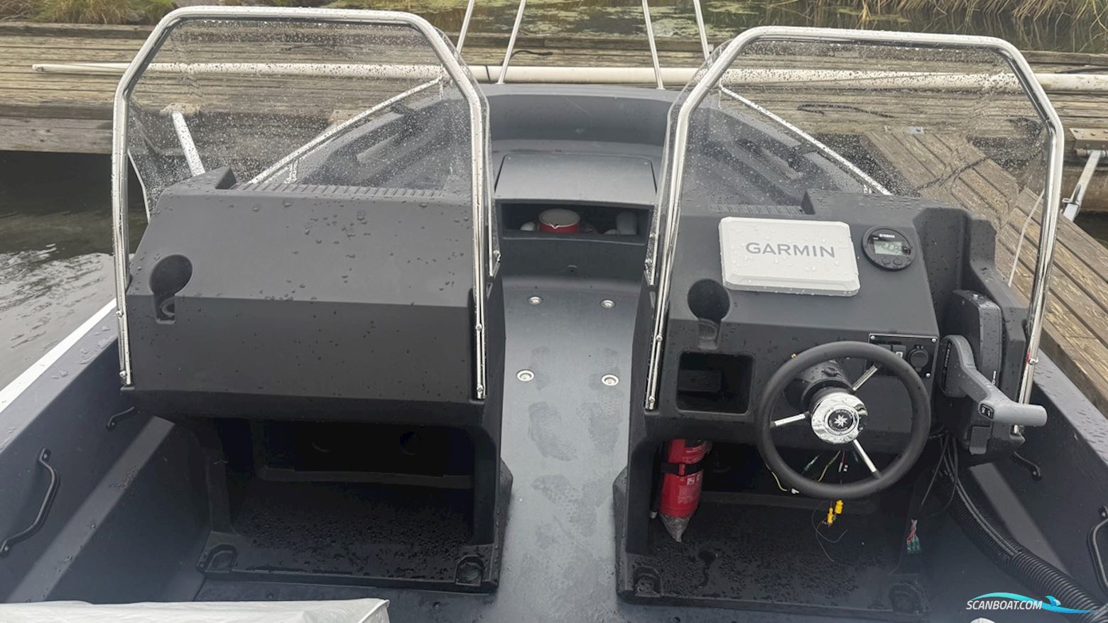 Pioner 16 Explorer