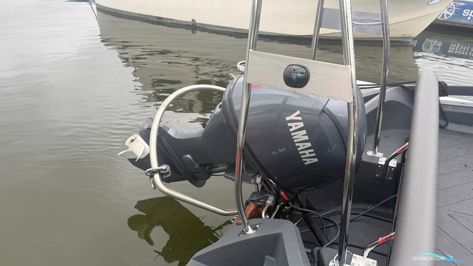 Pioner 16 Explorer