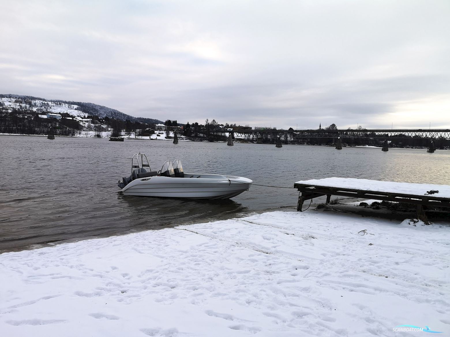 Pioner 16 Explorer SE "Wide"