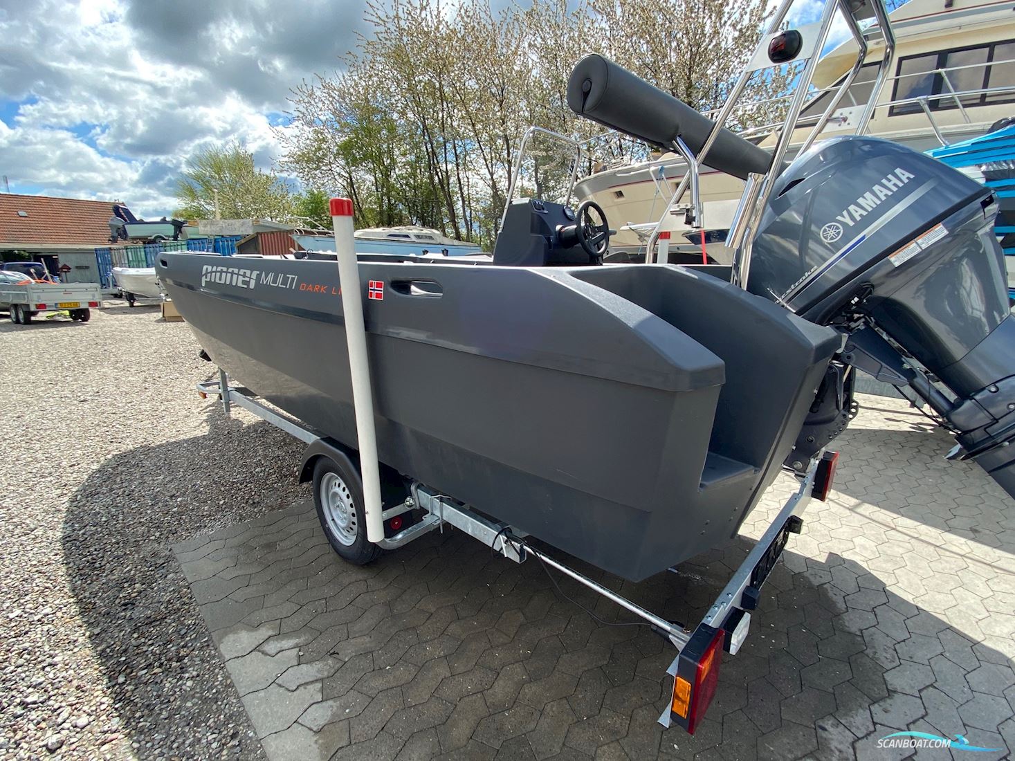 Pioner Multi Iii Med Motor 70HK