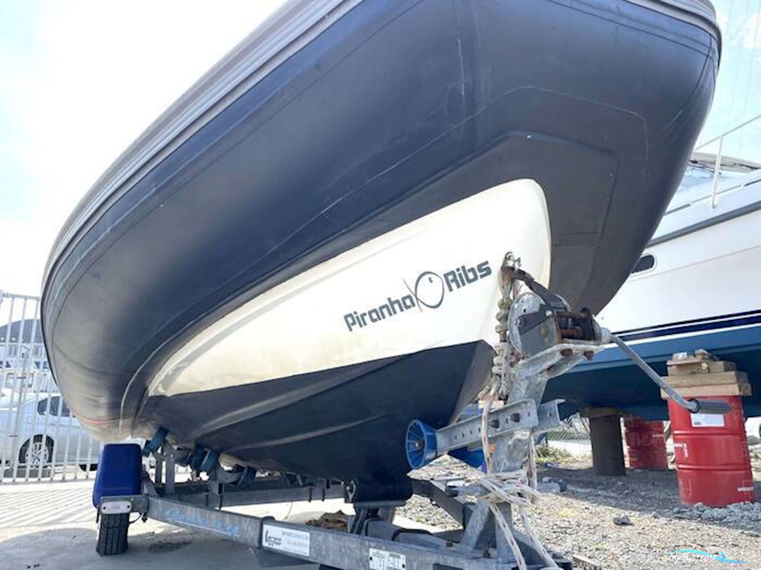 Piranha 5.6m Rib