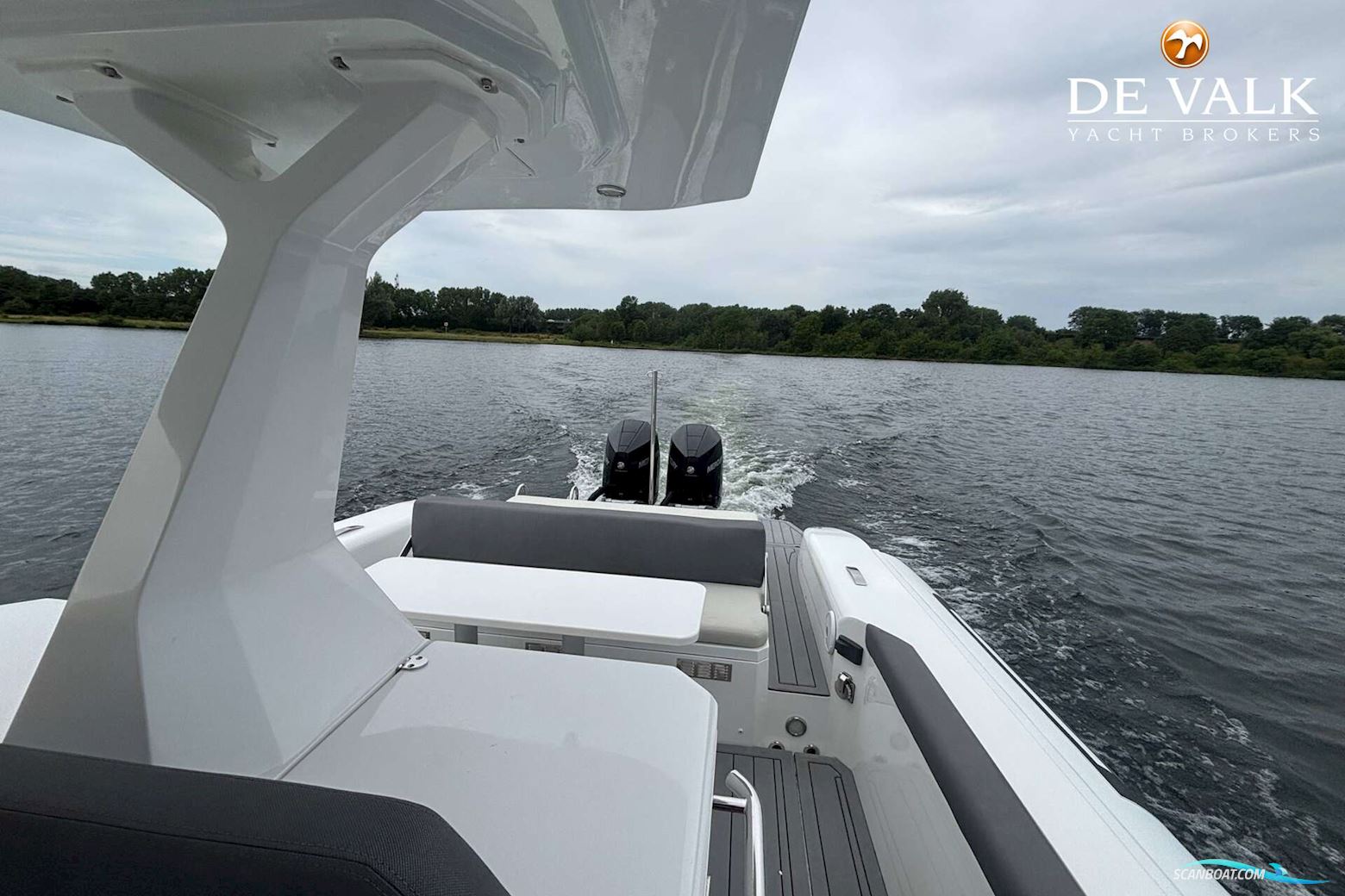 Pirelli 35 Outboard