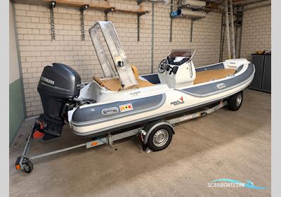 Pischel Ribline MV 570B Motorboot 2013, mit Yamaha F150Aetl motor, Deutschland