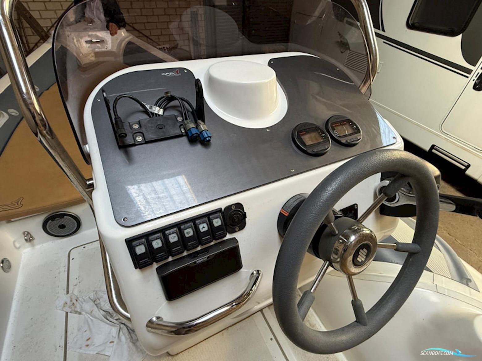 Pischel Ribline MV 570B