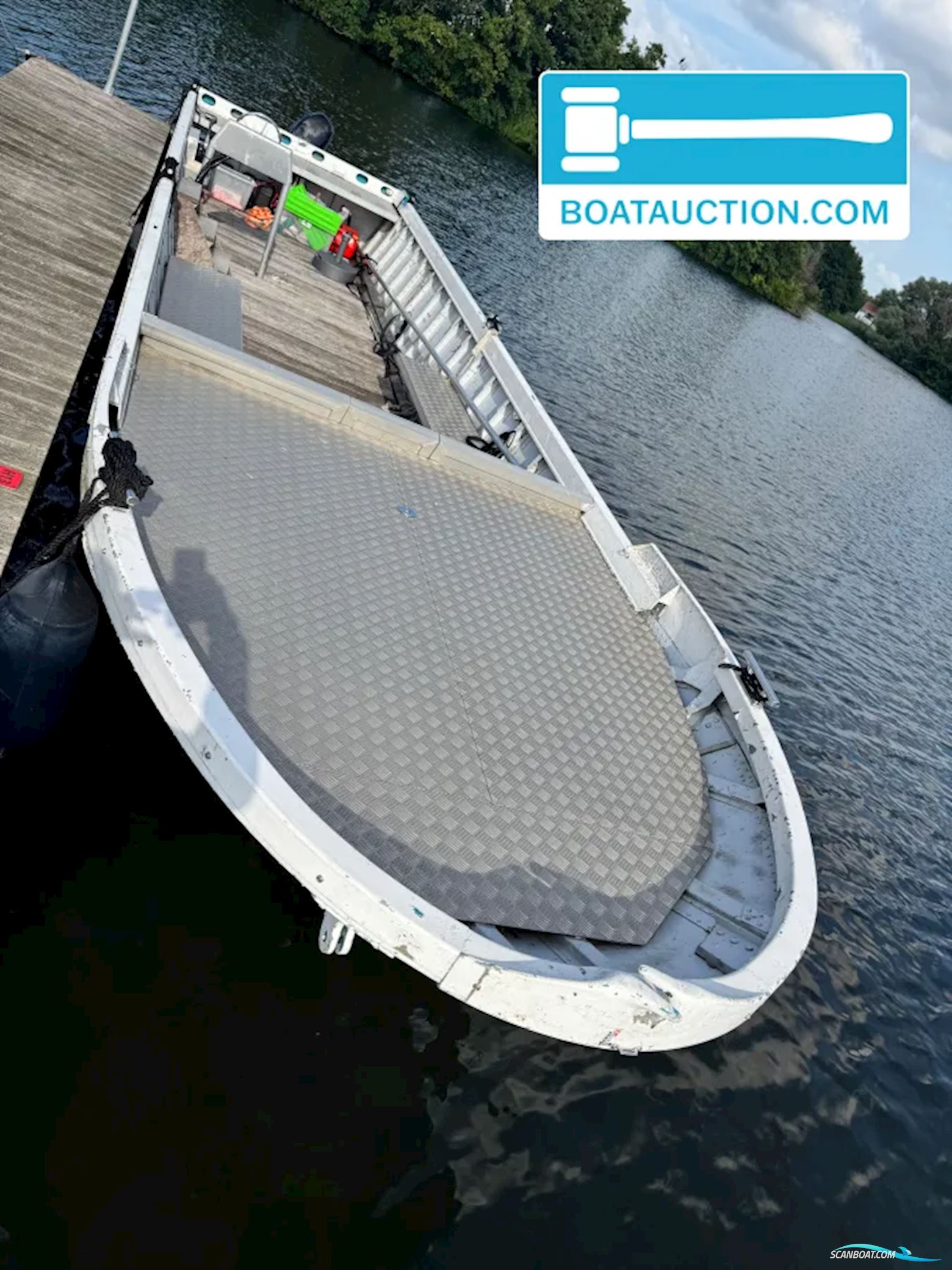 PONTOON M4