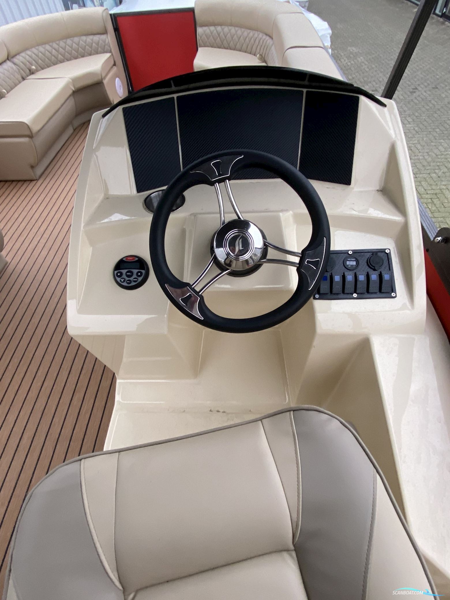 Pontoonboot 25FT 3-Tubes Red