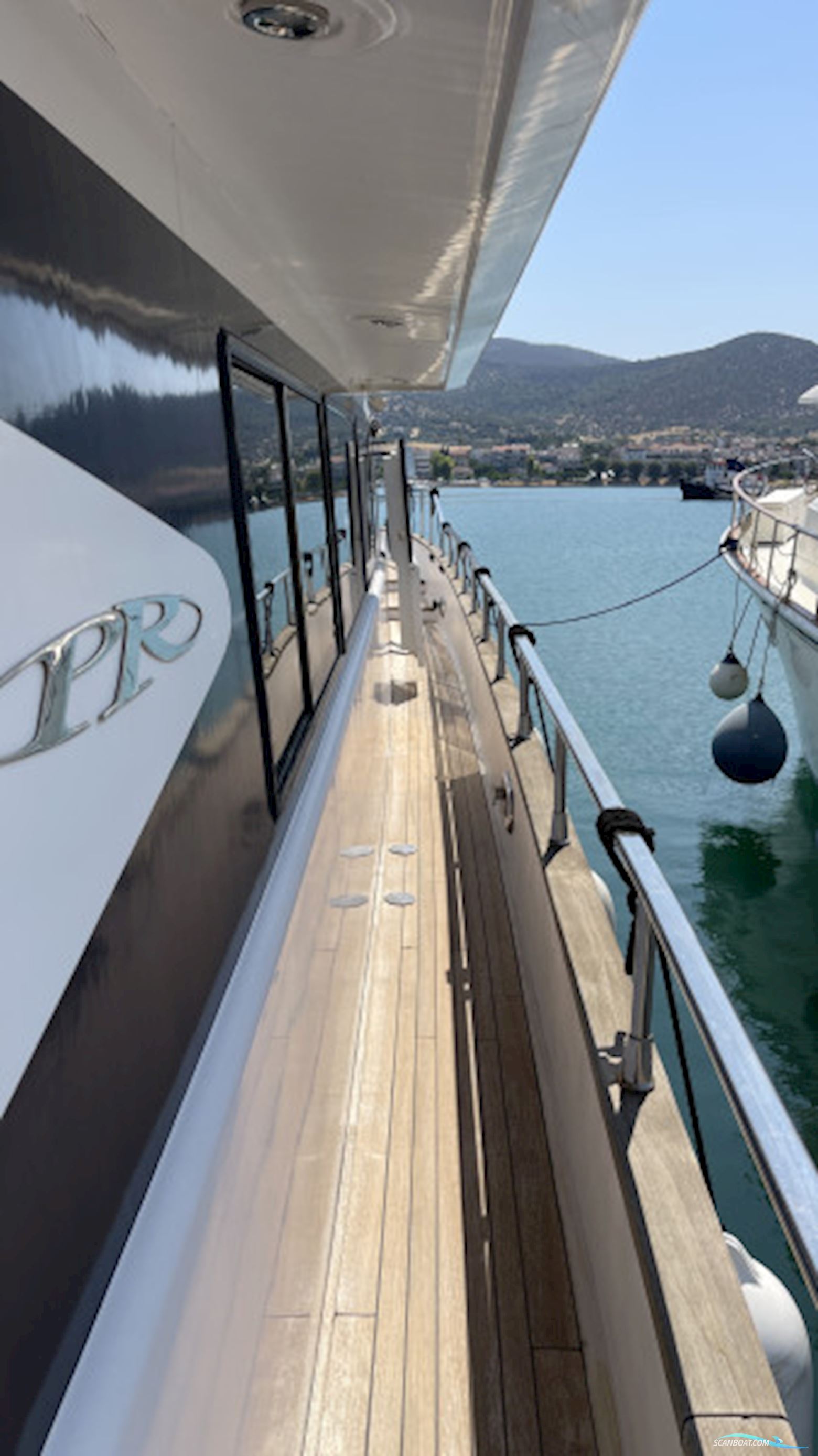 PR Marine 82