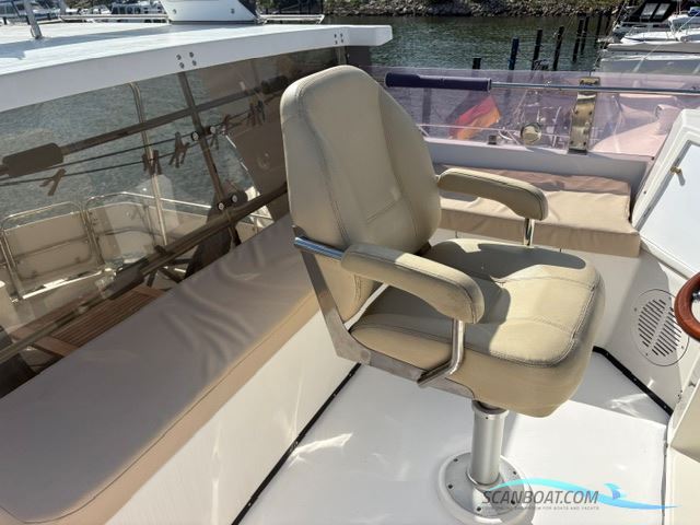 President 395 - Flybridge