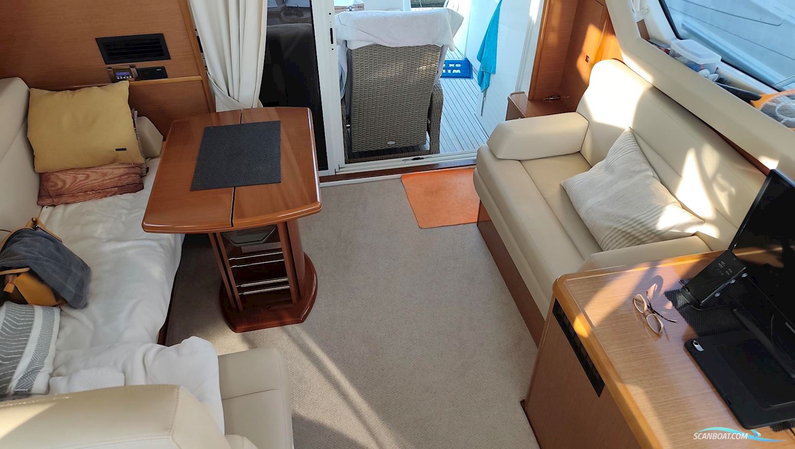 Prestige 39
