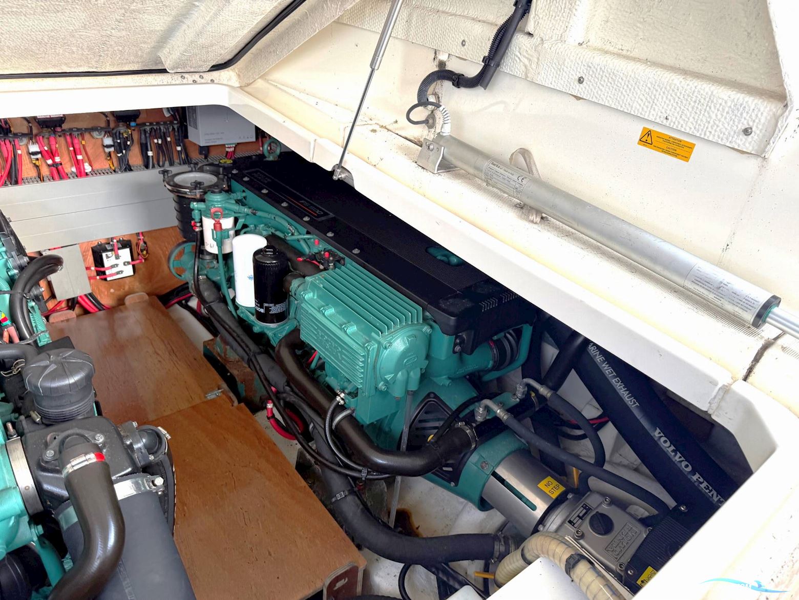 Prestige 42S - Twin Volvo Penta IPS500/Udstyr