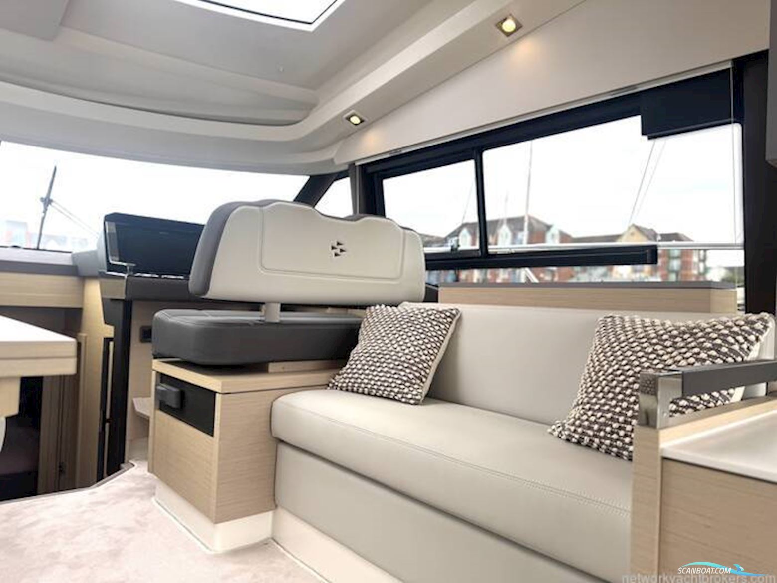 Prestige 460 S