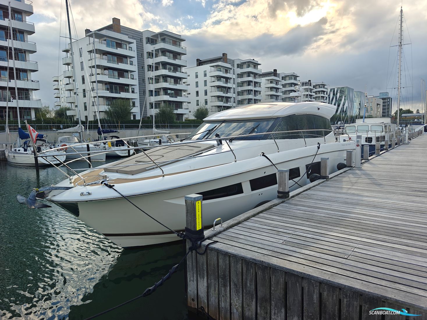 Prestige 500 S Motorboot 2011, mit Volvo Penta D6 IPS 600  motor, Dänemark