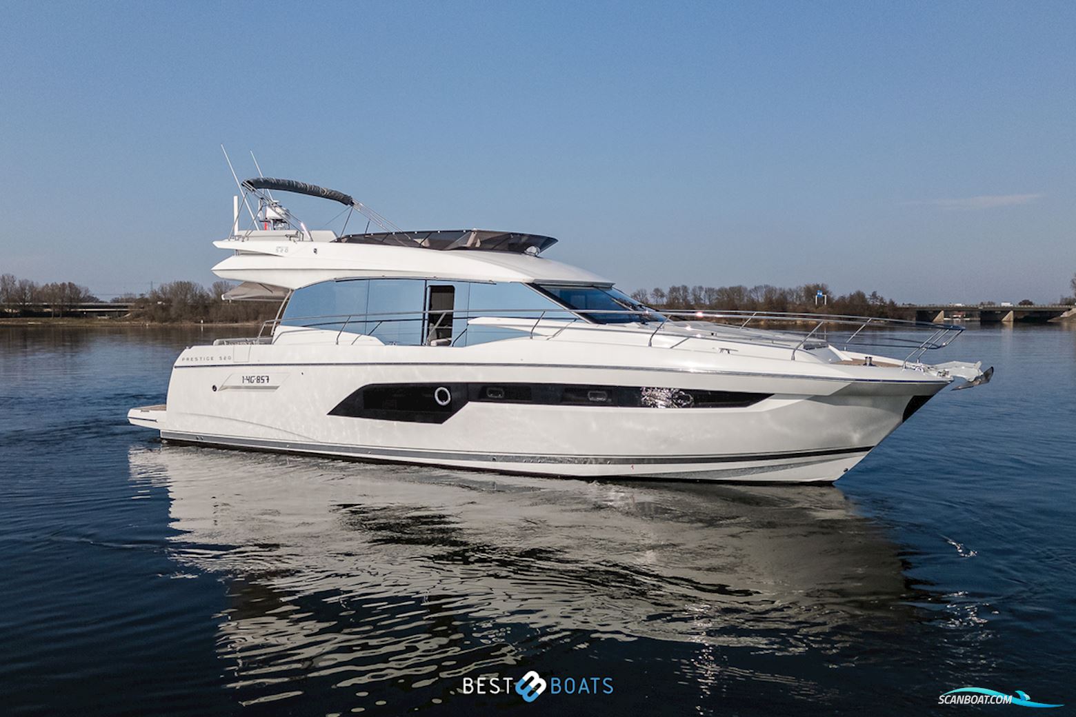 Prestige 520 Fly Motorboot 2022, mit Volvo Penta is Een Gerenommeerd Merk Dat Motoren en Aandrijfsystemen Levert Voor Boten en Schepen. Het Staat Bekend om Zijn Betrouwbaarheid, Prestati motor, Niederlande