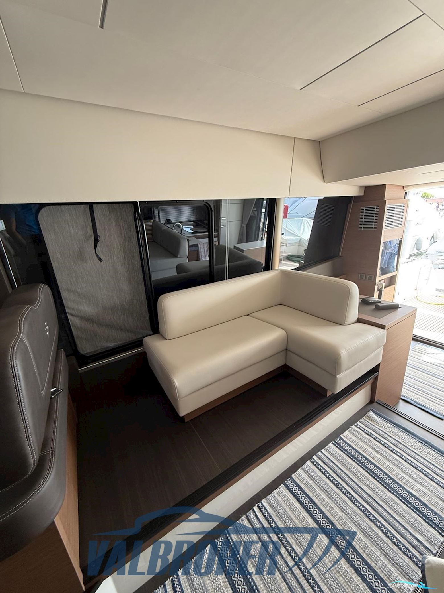 Prestige 520