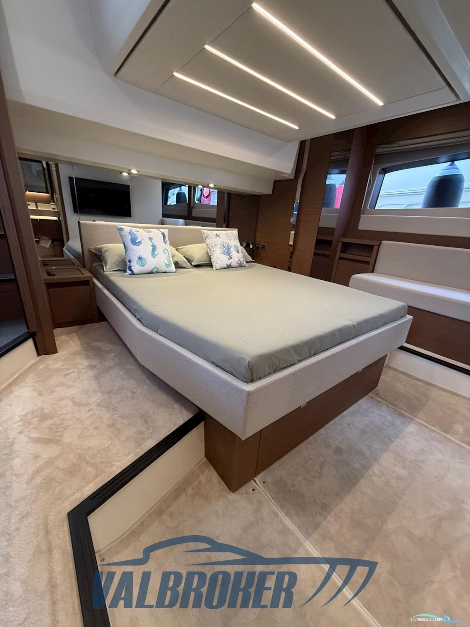 Prestige 520