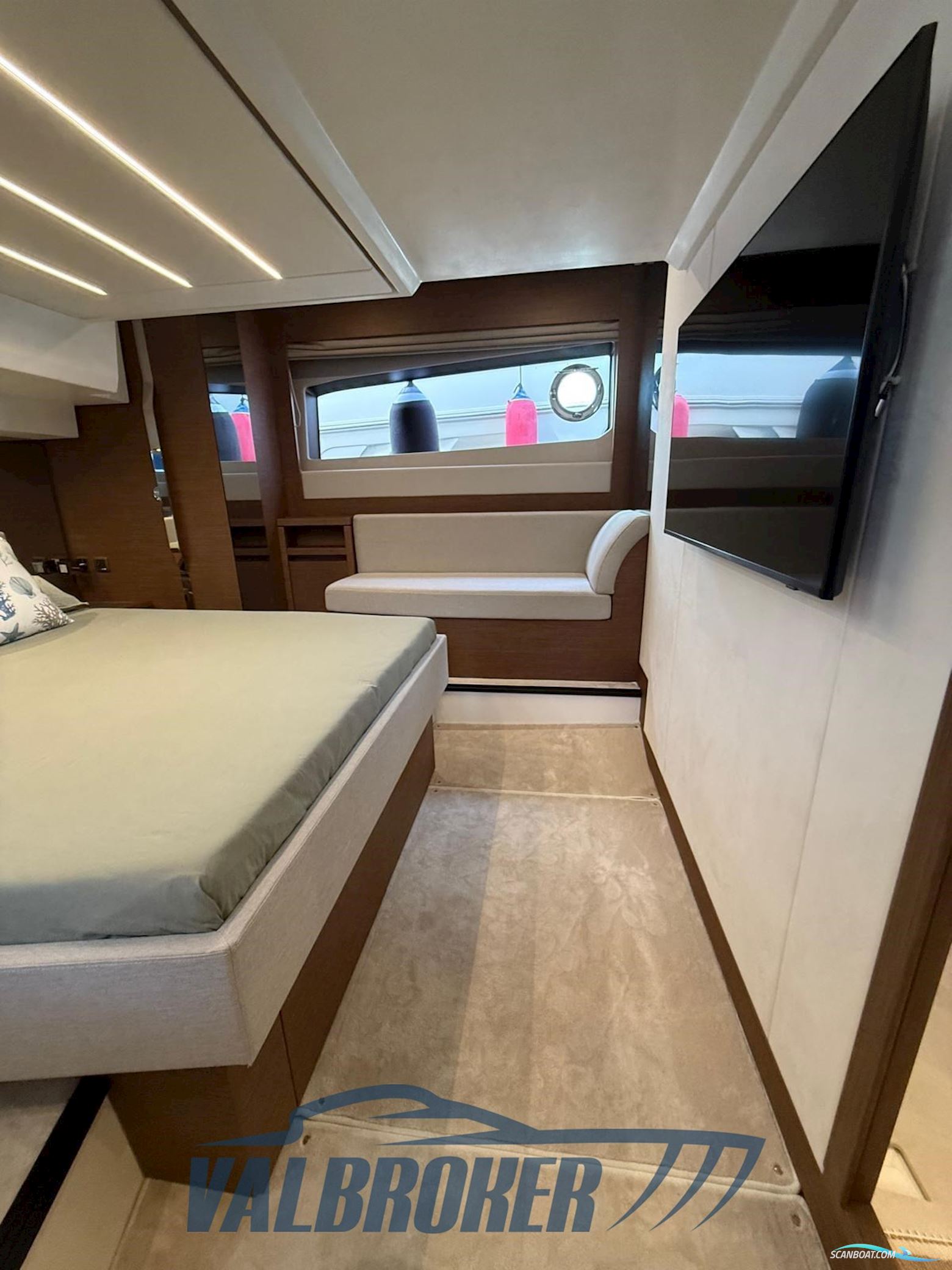 Prestige 520