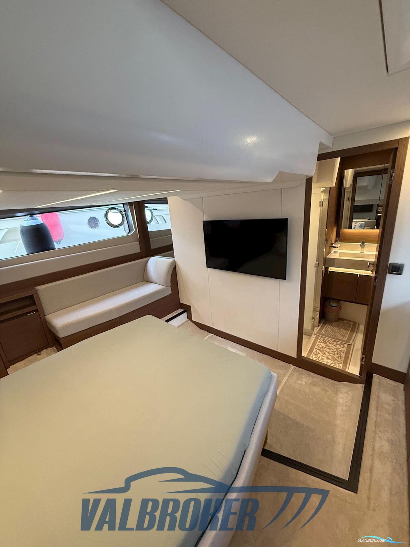 Prestige 520