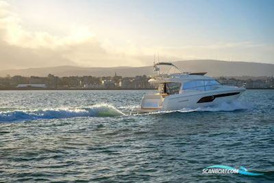 Prestige 520 Motorboot 2025, mit Volvo Penta motor, Irland