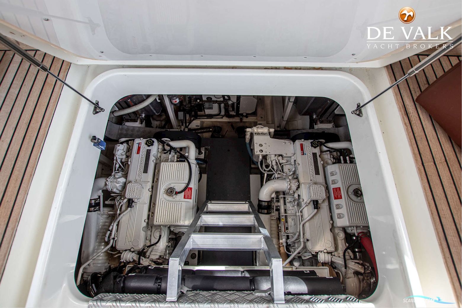 Prestige 550 Flybridge