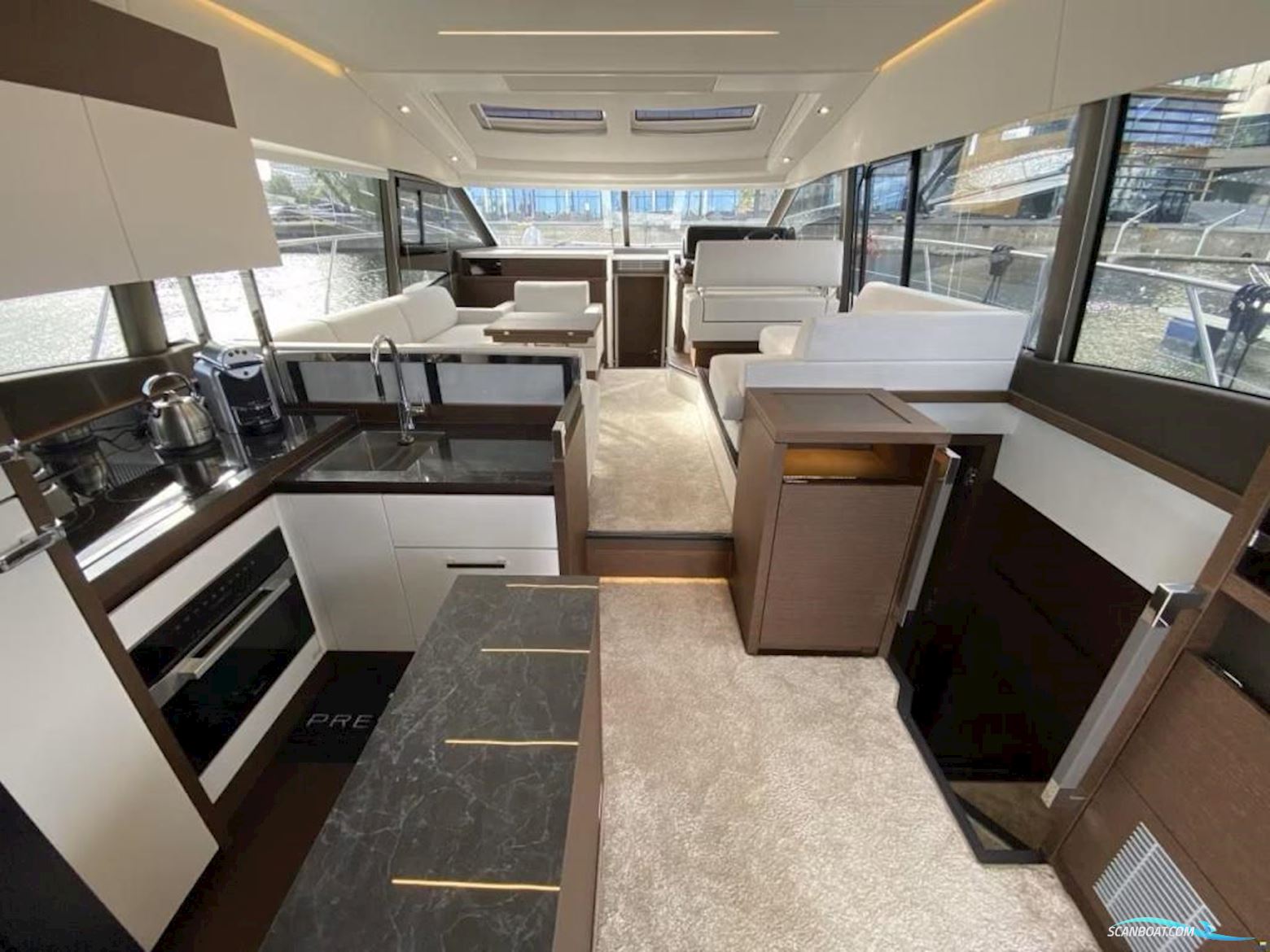 Prestige Jeanneau 520S