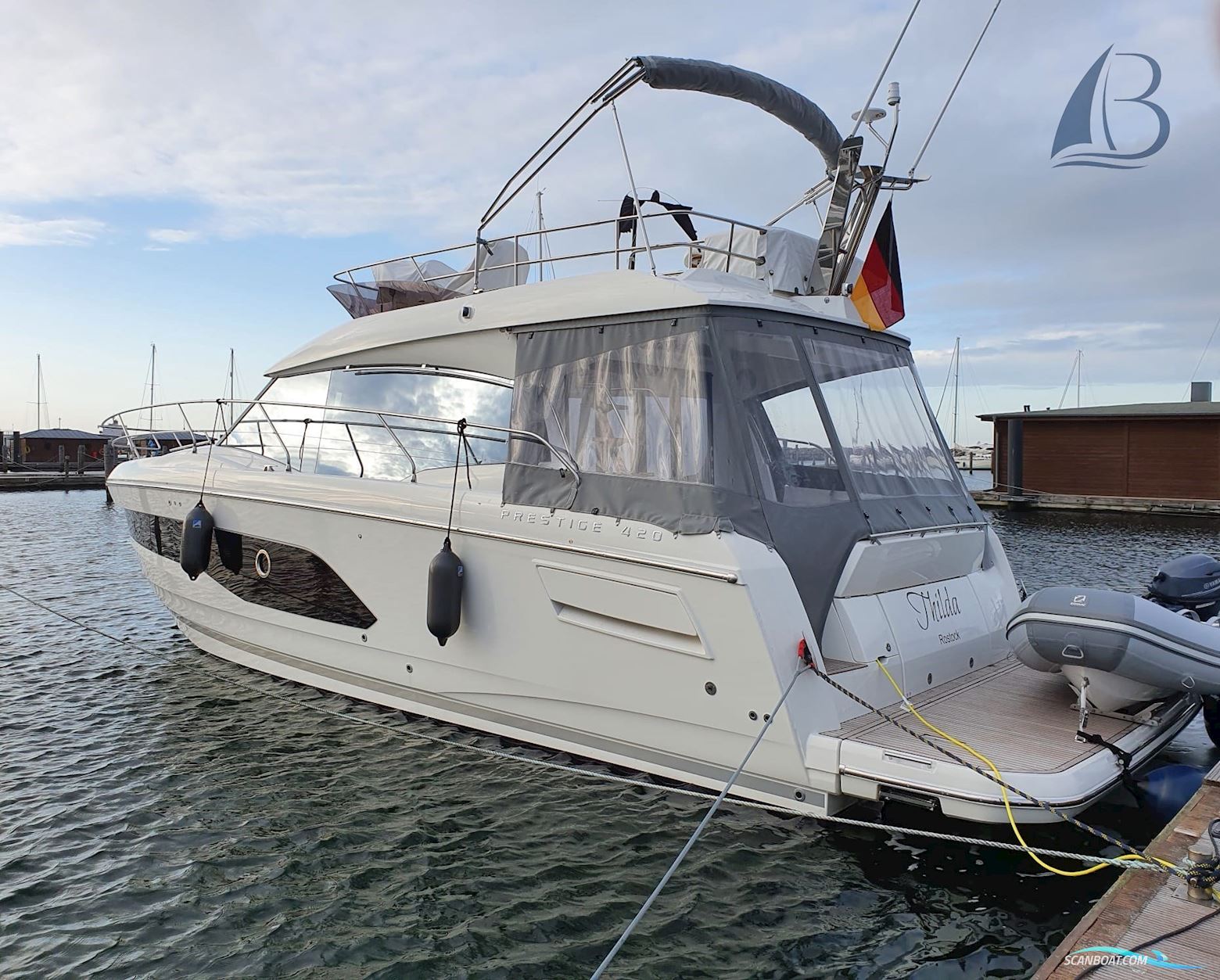 Prestige Yachts Prestige 420 Fly | Joystick | Hydraulische Badeplattform |300 h