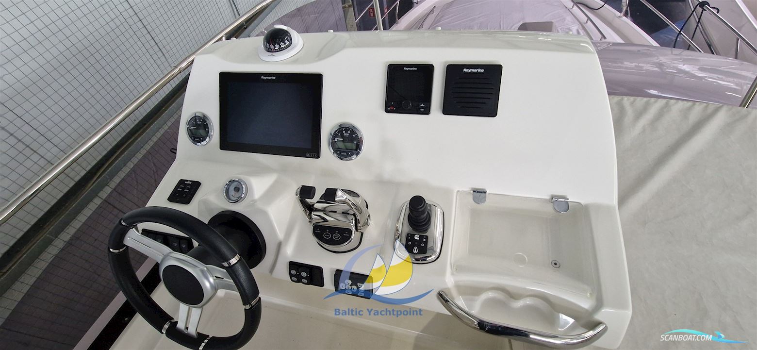 Prestige Yachts Prestige 420 Fly