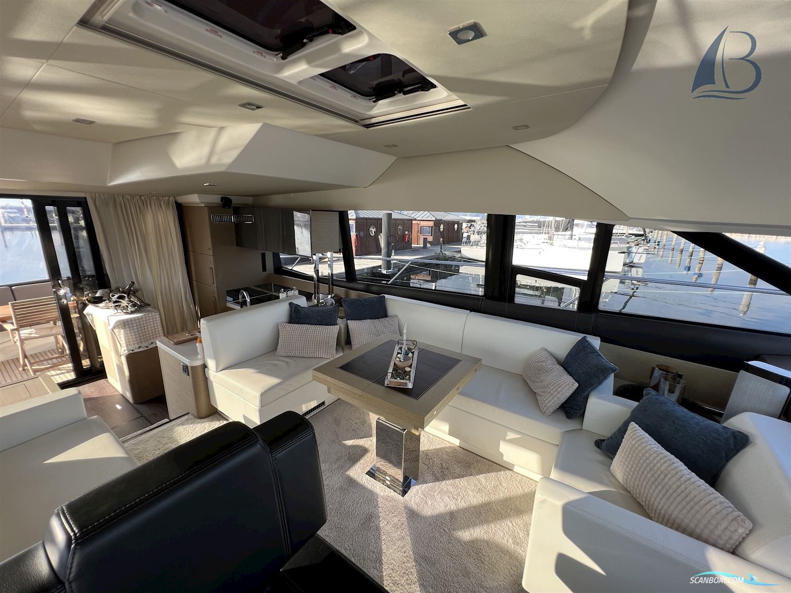 Prestige Yachts Prestige 500 Fly