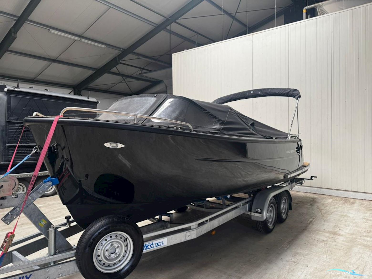 Primeur 710 Tender Met Boegschroef