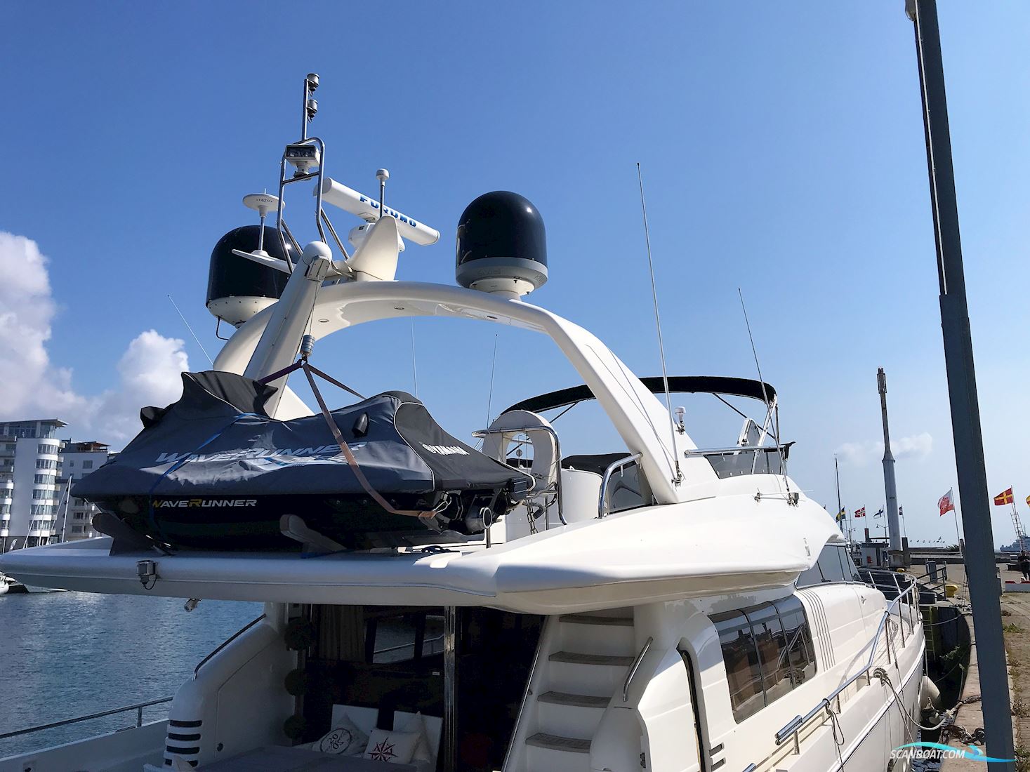 Princess 23M