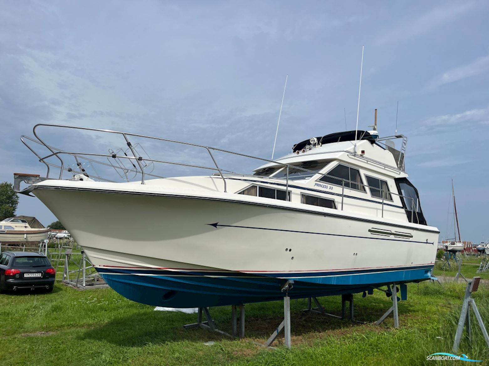 Princess 33 Flybridge Motorboot 1986, mit Volvo Penta Tamd40B motor, Dänemark