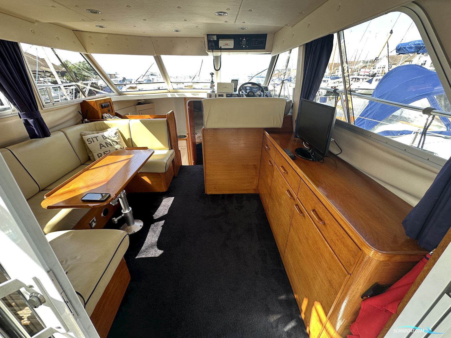 Princess 330