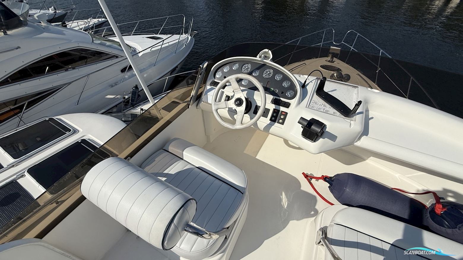 PRINCESS 34