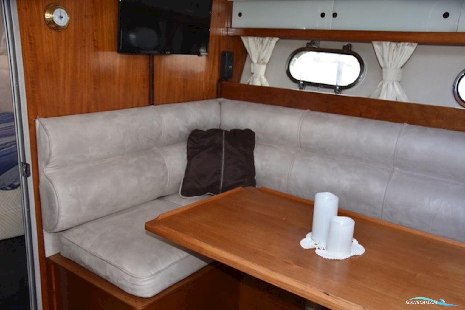 Princess 35 Flybridge 2Xcummins 6Bta 5,9L
