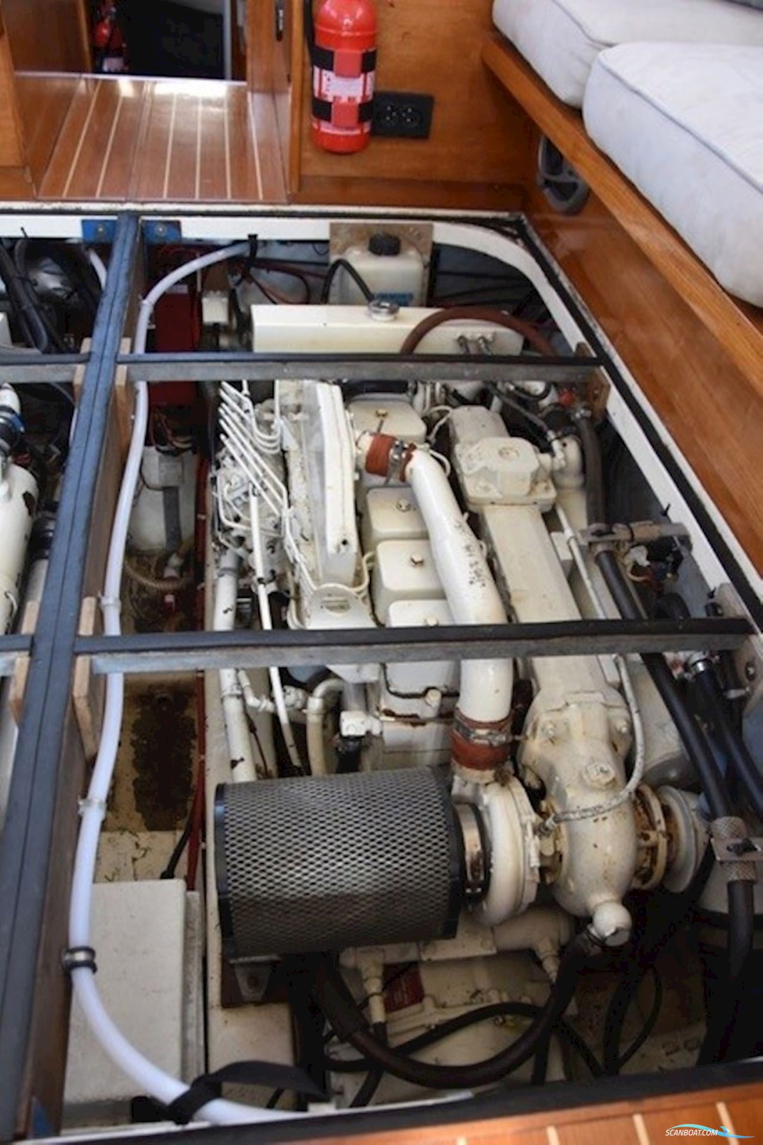 Princess 35 Flybridge 2Xcummins 6Bta 5,9L