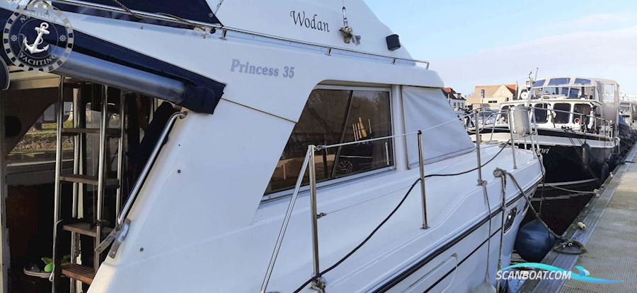 Princess 35 Flybridge