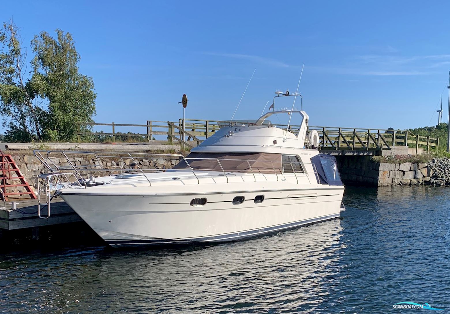 Princess 35 Flybridge Motorboot 1989, mit Cummins motor, Sweden