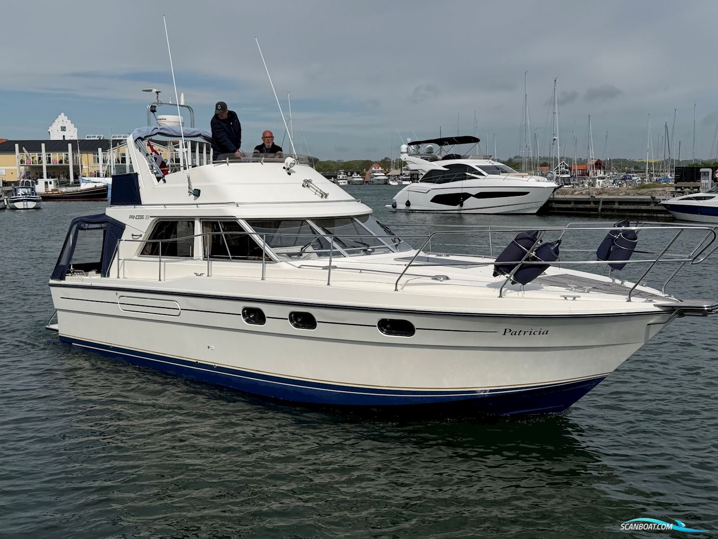 Princess 35