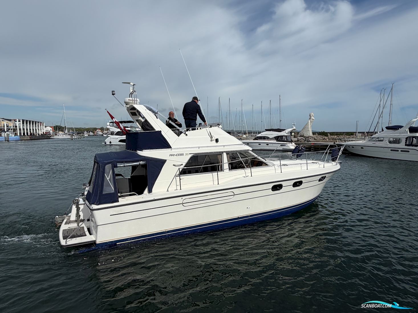 Princess 35