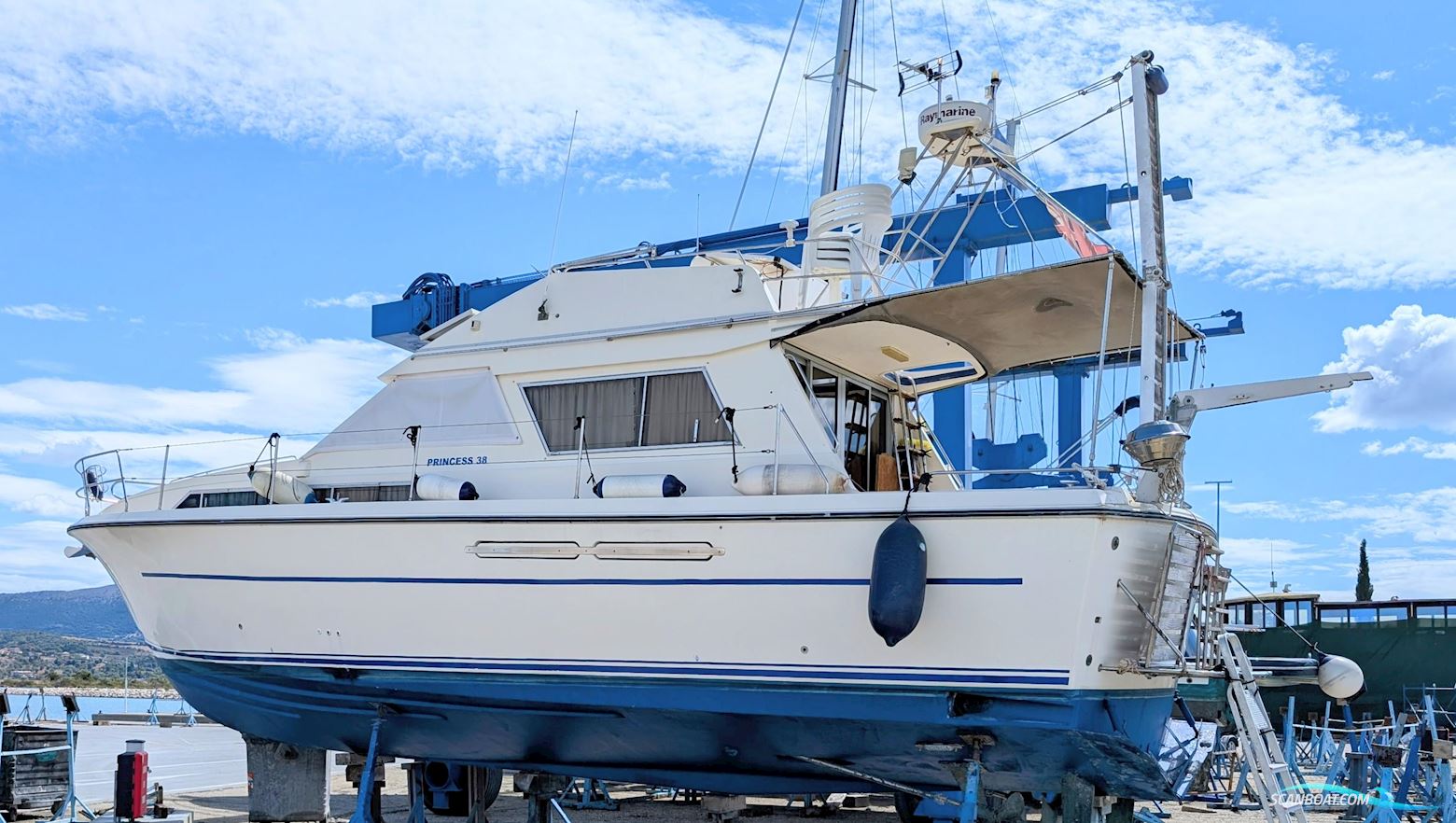 Princess 38 Fly Motorboot 1984, mit Volvo Tamd motor, Griechenland