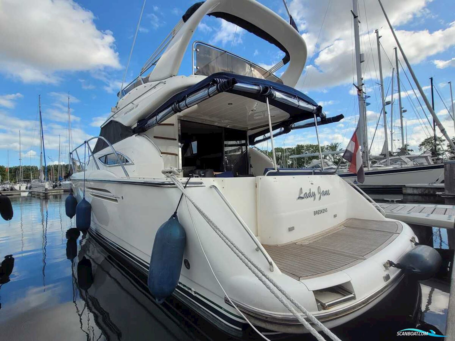 PRINCESS 38